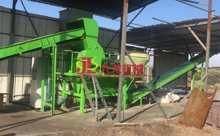 大型樹枝粉碎機(jī)